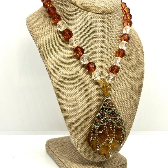 VINTAGE CZECH STYLE WHIMSYGOTH AMBER ACRYLIC FILIGREE NECKLACE FANTASY - Picture 4 of 16